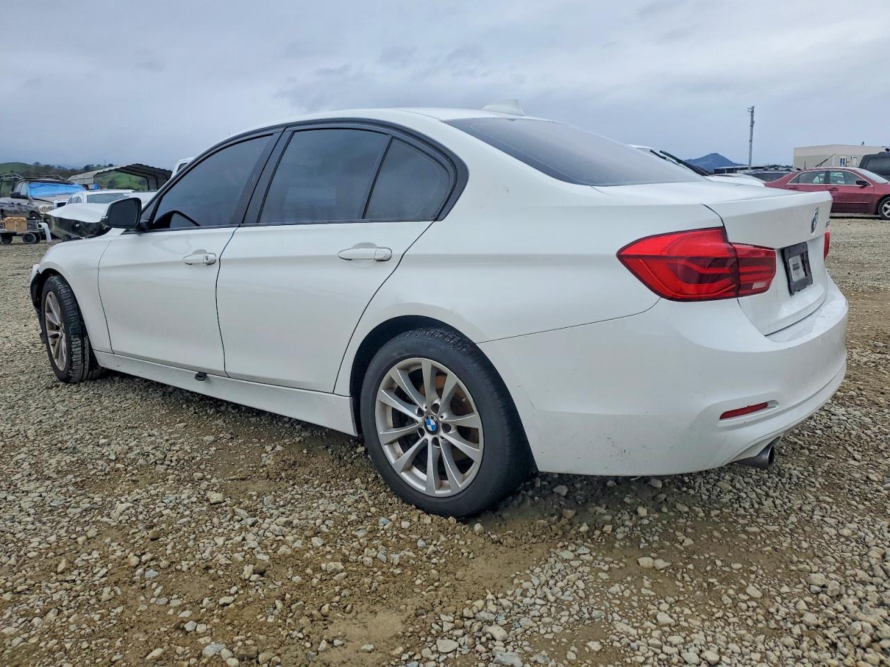 2016 BMW 320 I photo 2