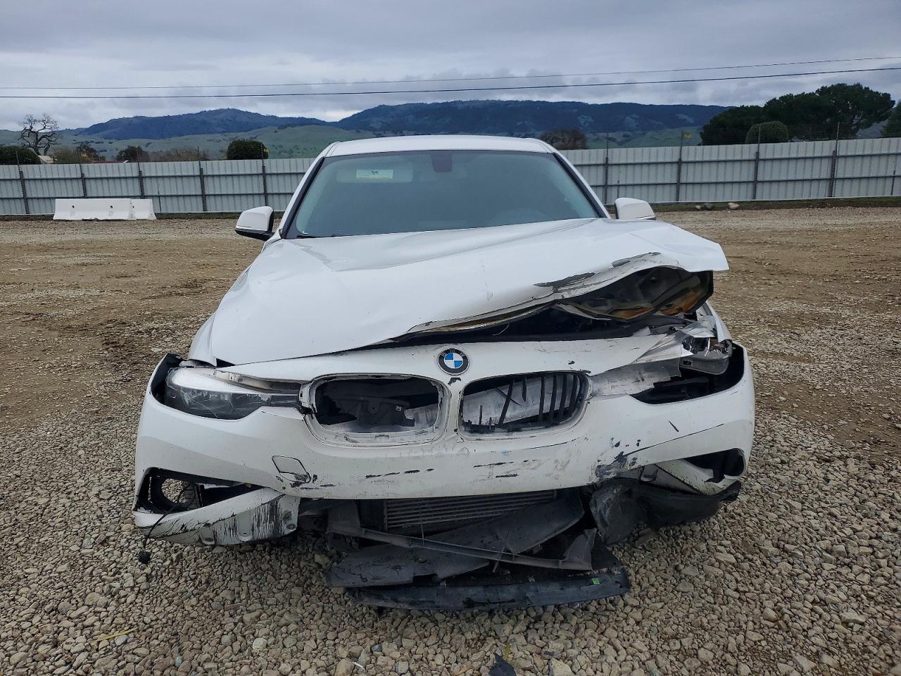 2016 BMW 320 I photo 5