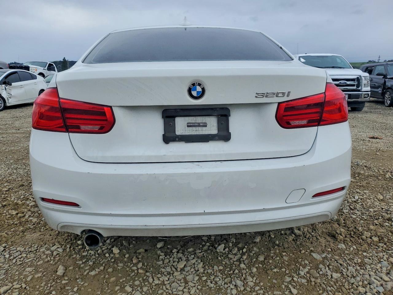 2016 BMW 320 I photo 6