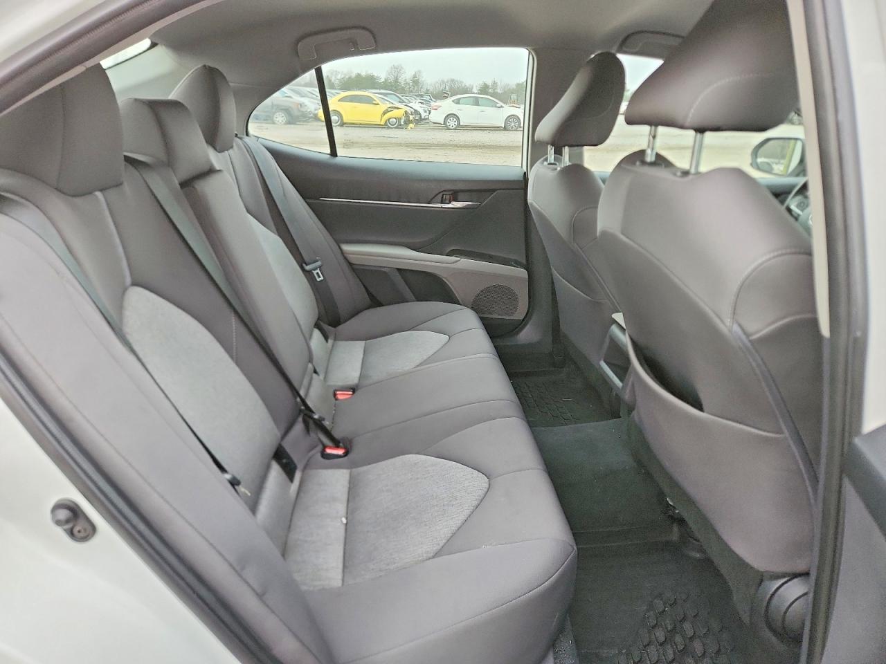 2023 TOYOTA CAMRY LE photo 10