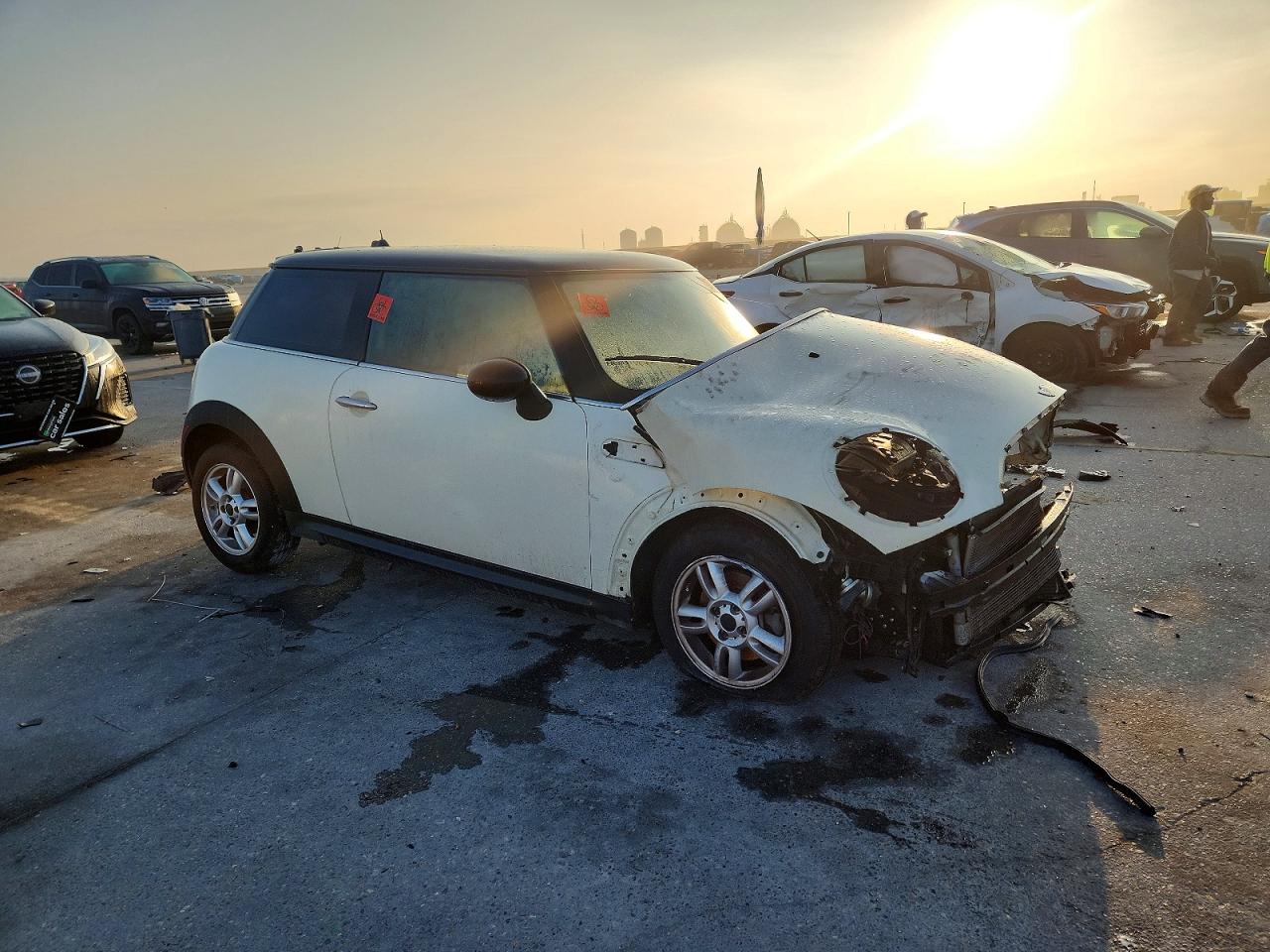 2012 MINI COOPER photo 4