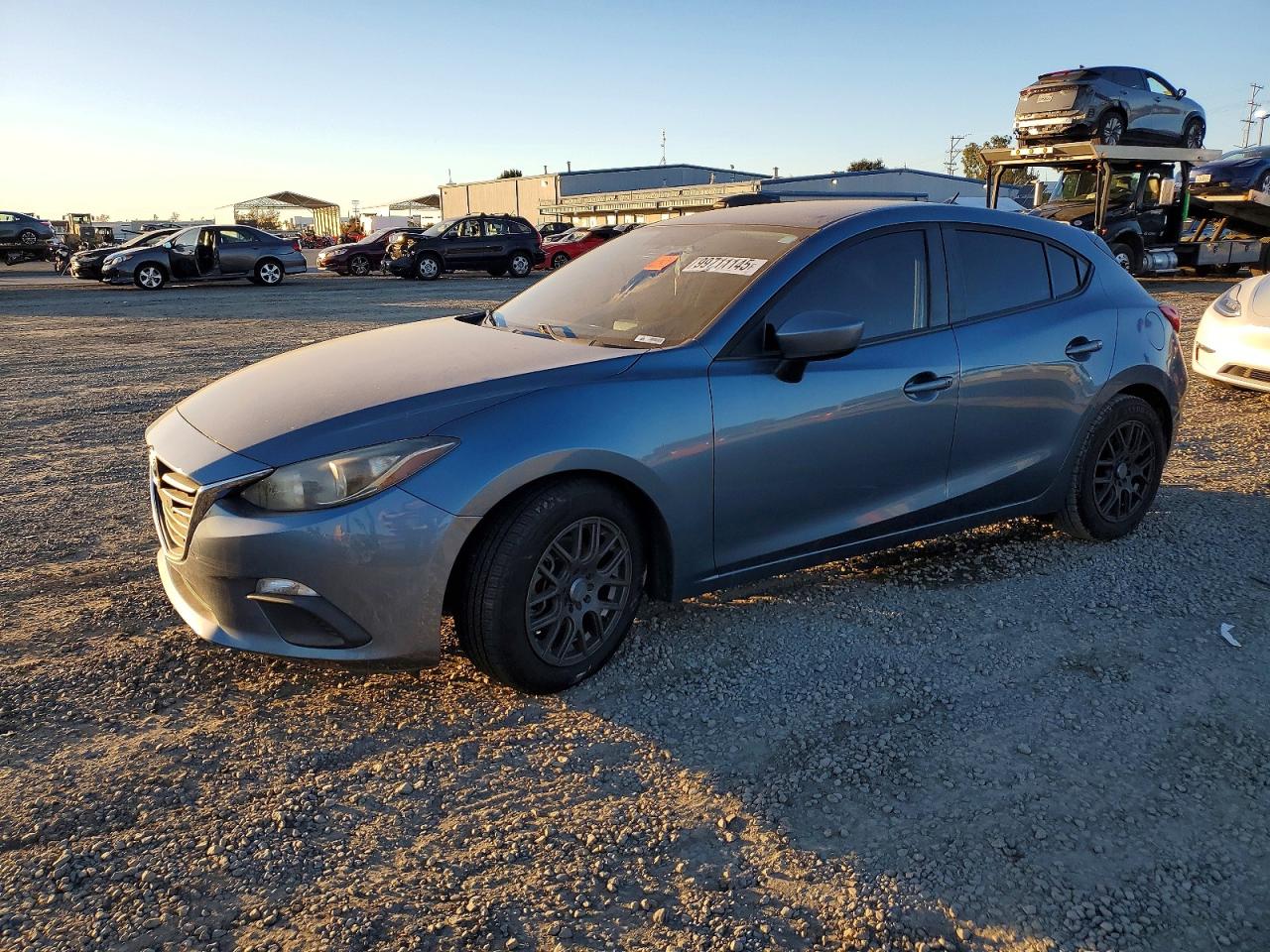 2014 MAZDA 3