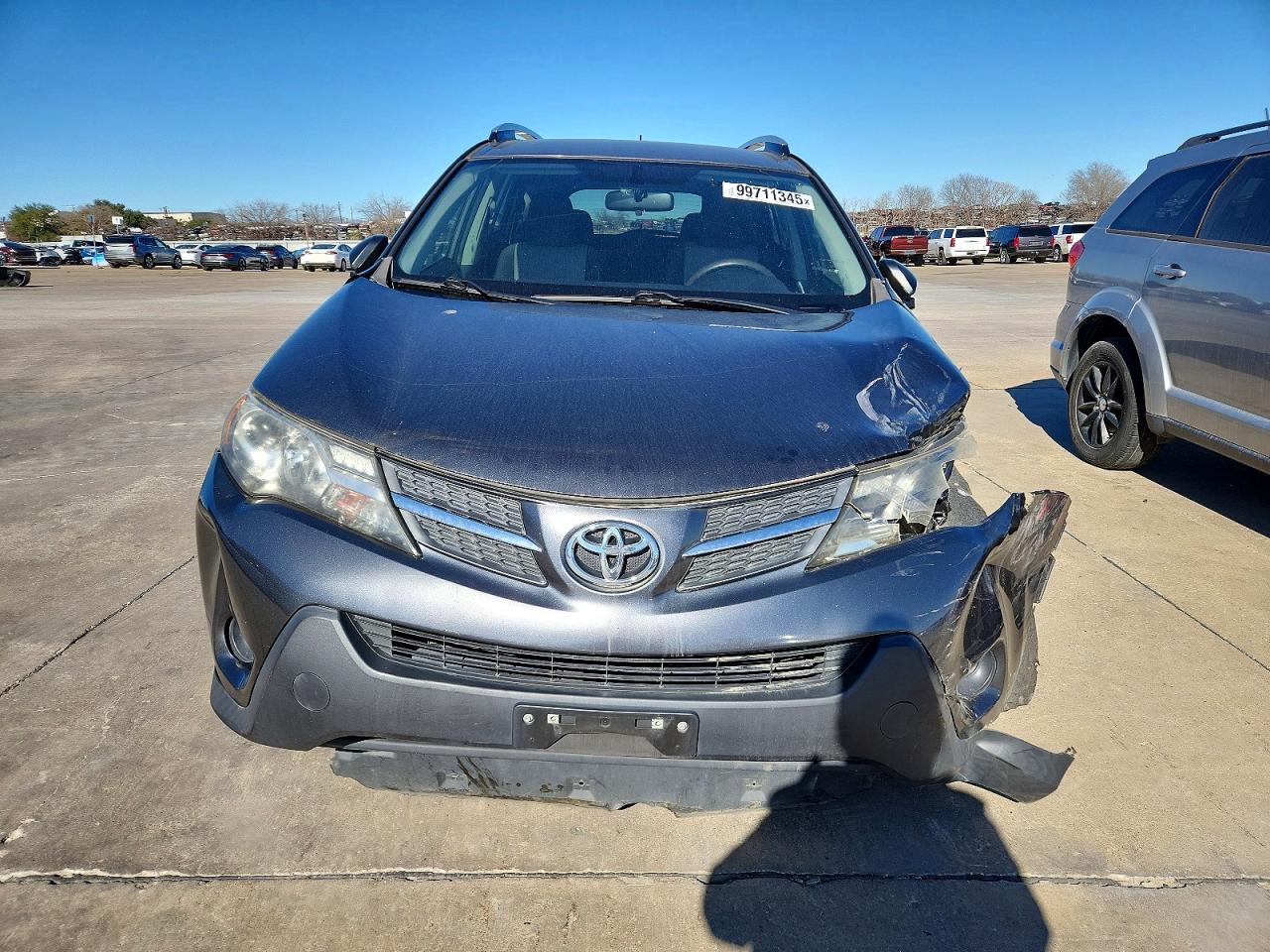 2015 TOYOTA RAV4 LE photo 5