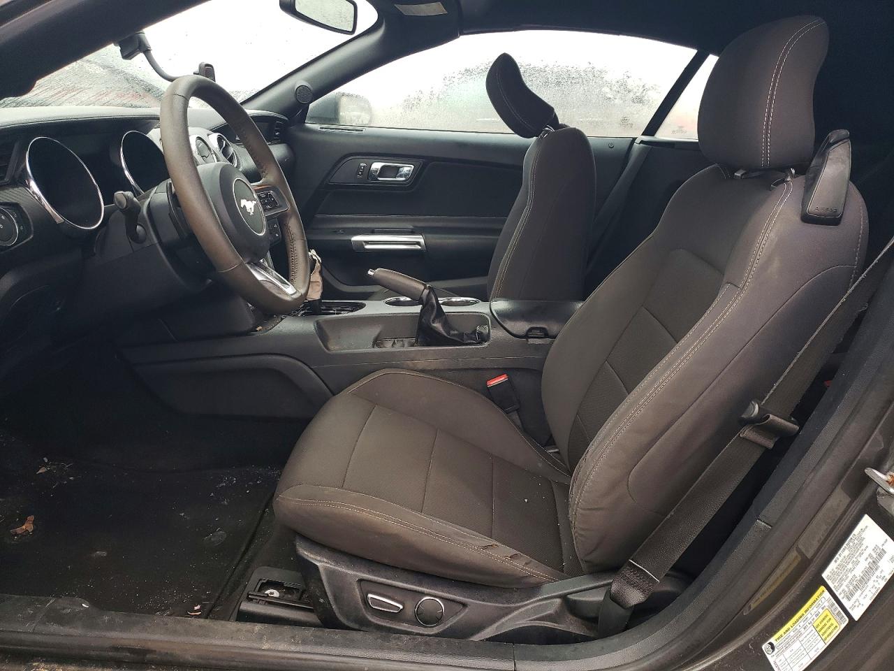 2015 FORD MUSTANG photo 7