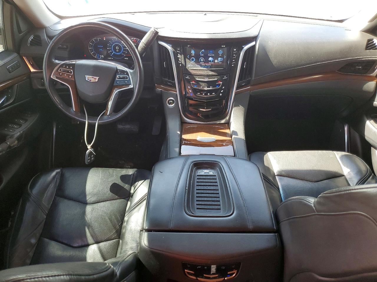 2020 CADILLAC ESCALADE LUXURY photo 8