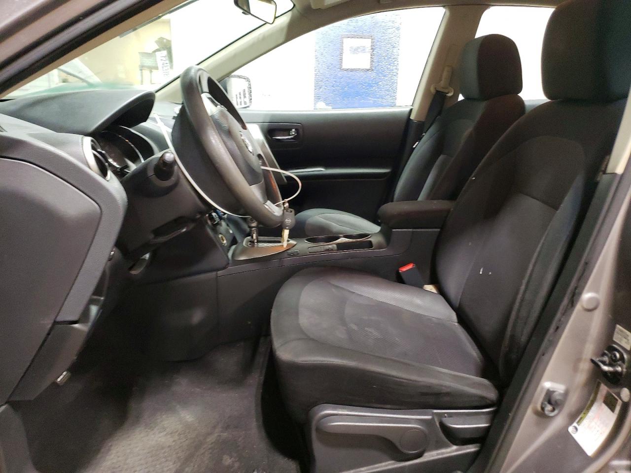 2013 NISSAN ROGUE S photo 7