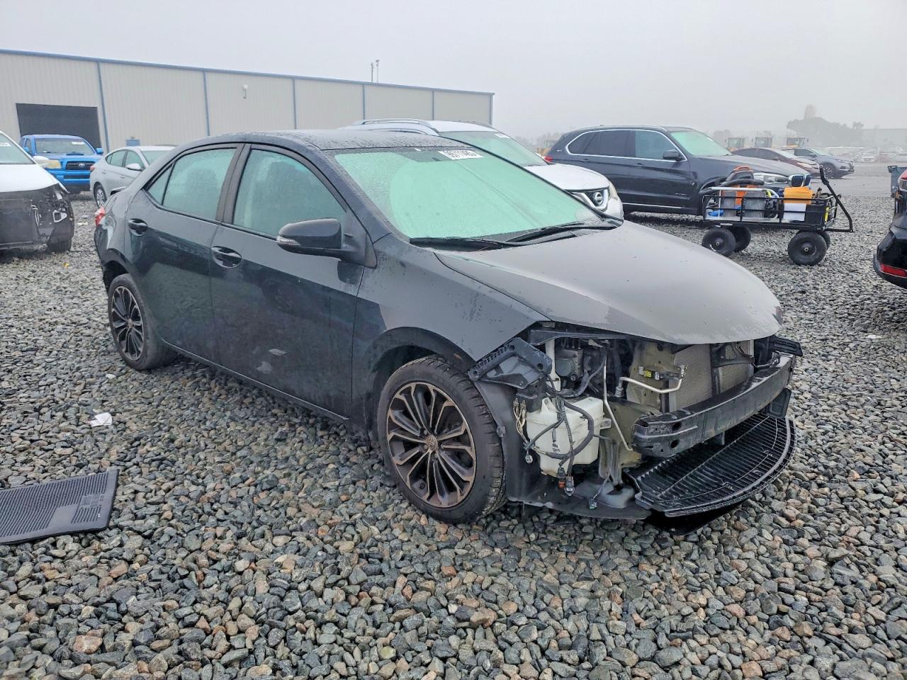 2015 TOYOTA COROLLA L photo 4