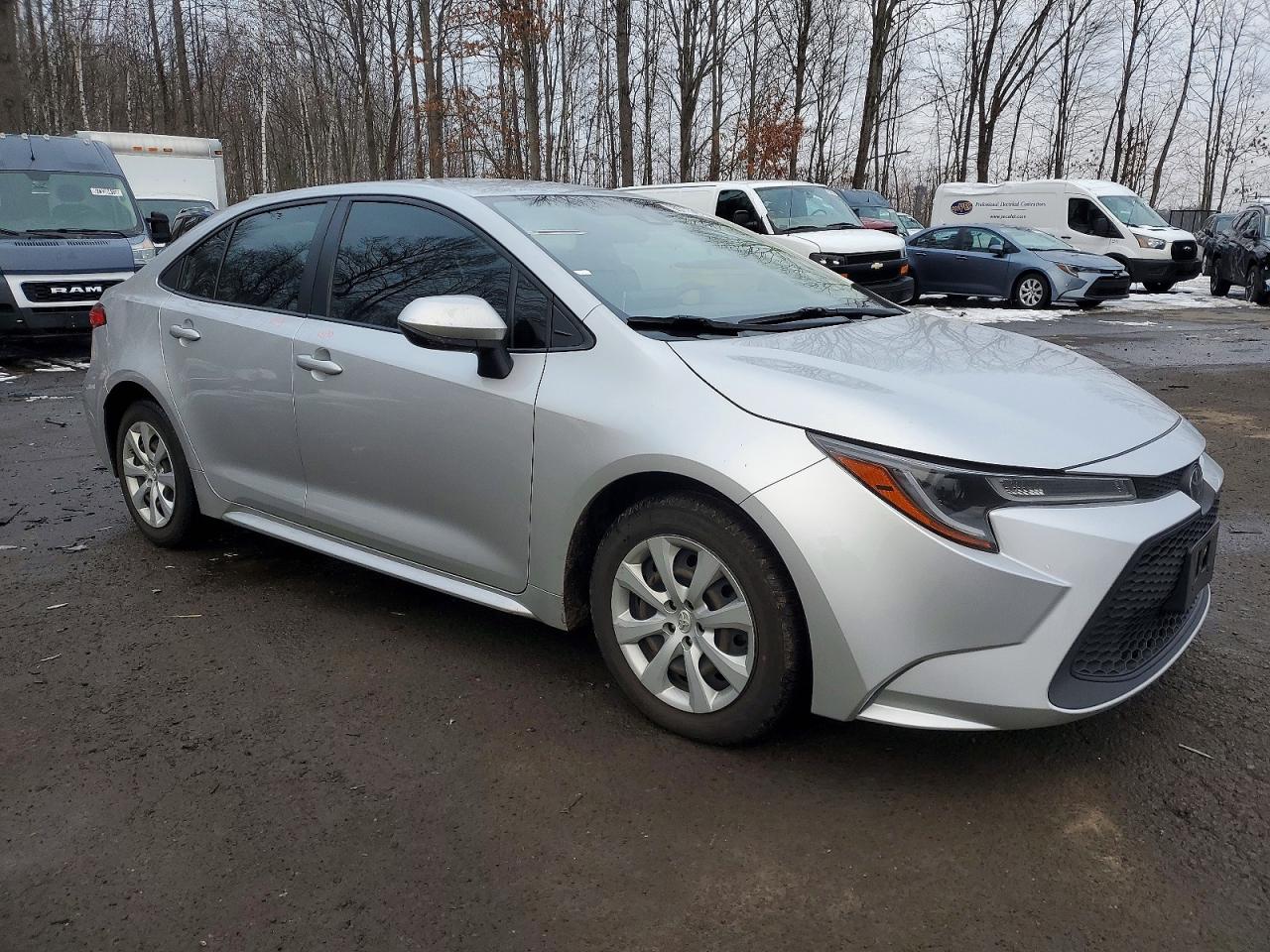 2020 TOYOTA COROLLA LE photo 4