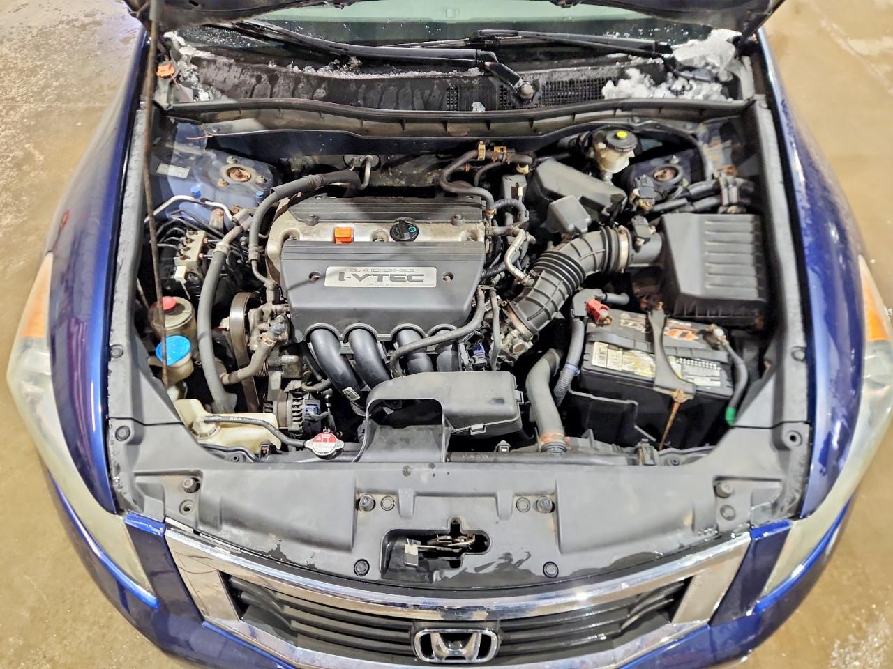 2009 HONDA ACCORD LX photo 11