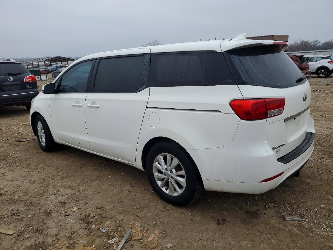 2016 KIA SEDONA L photo 2