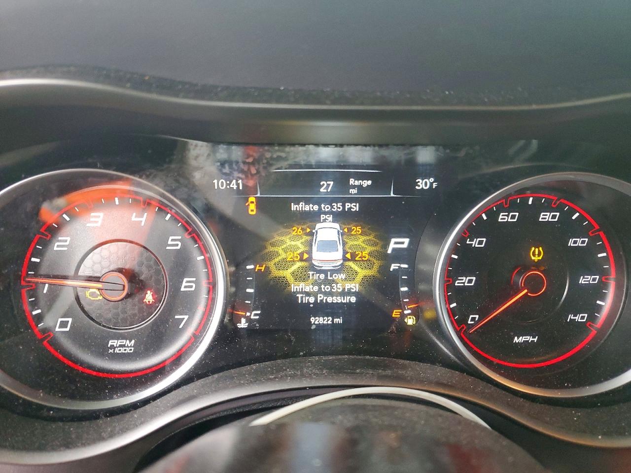 2020 DODGE CHARGER SXT photo 9