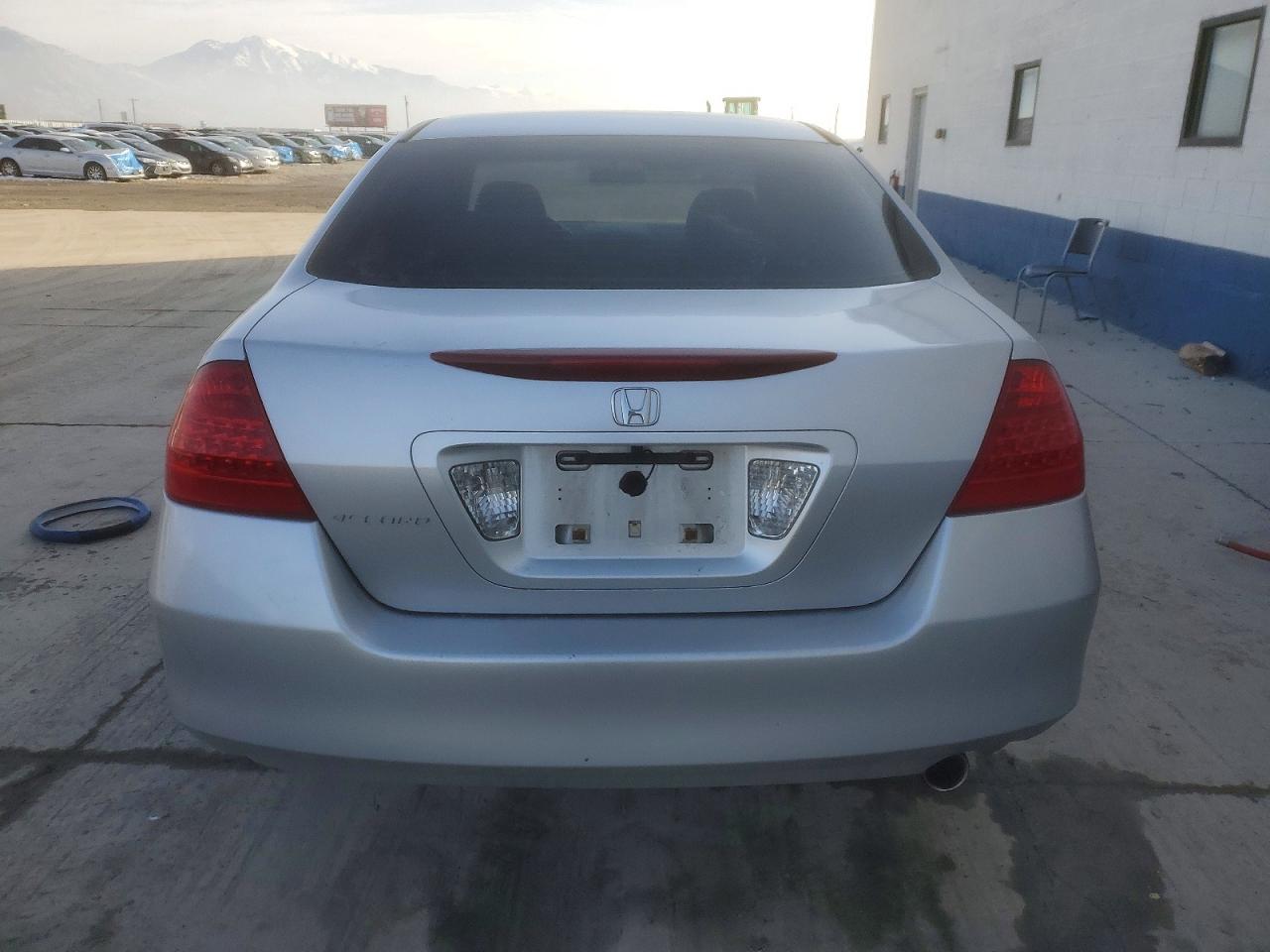 2007 HONDA ACCORD LX photo 6