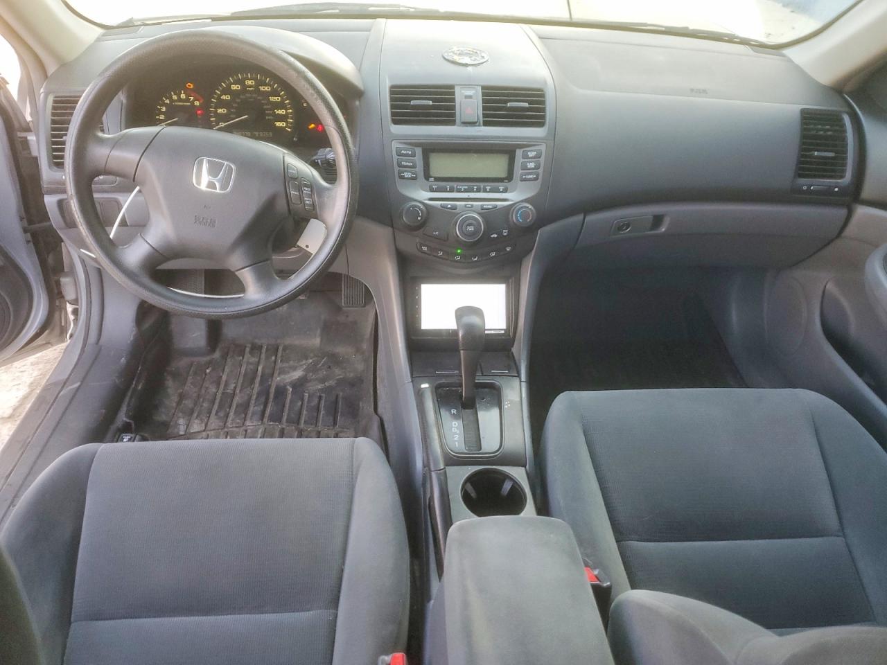 2007 HONDA ACCORD LX photo 8