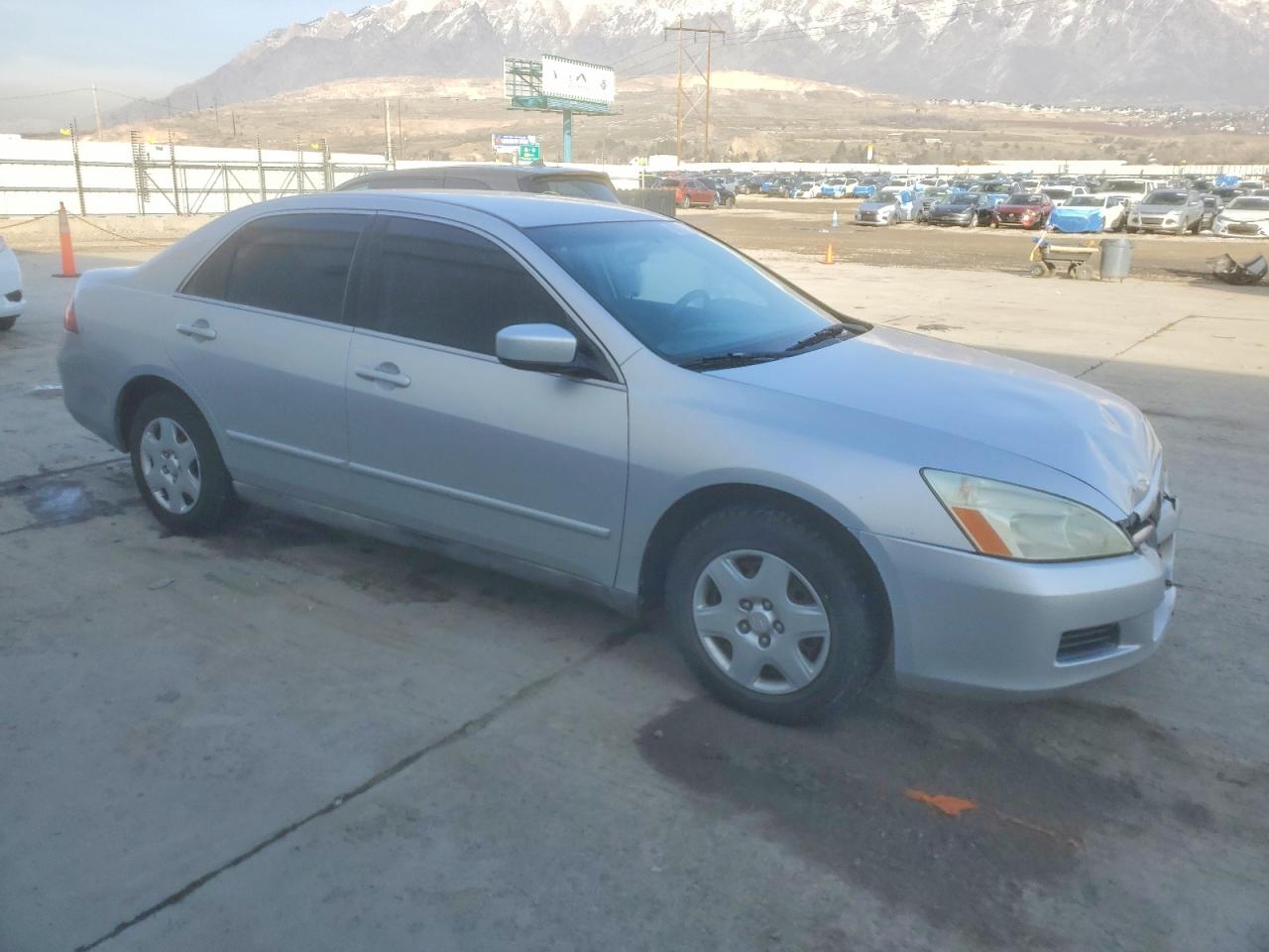 2007 HONDA ACCORD LX photo 4