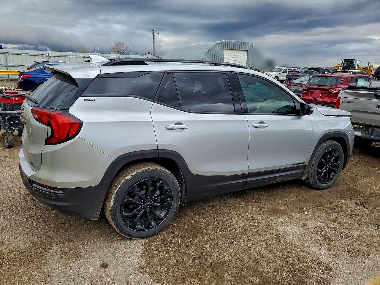 2020 GMC TERRAIN SLT photo 3
