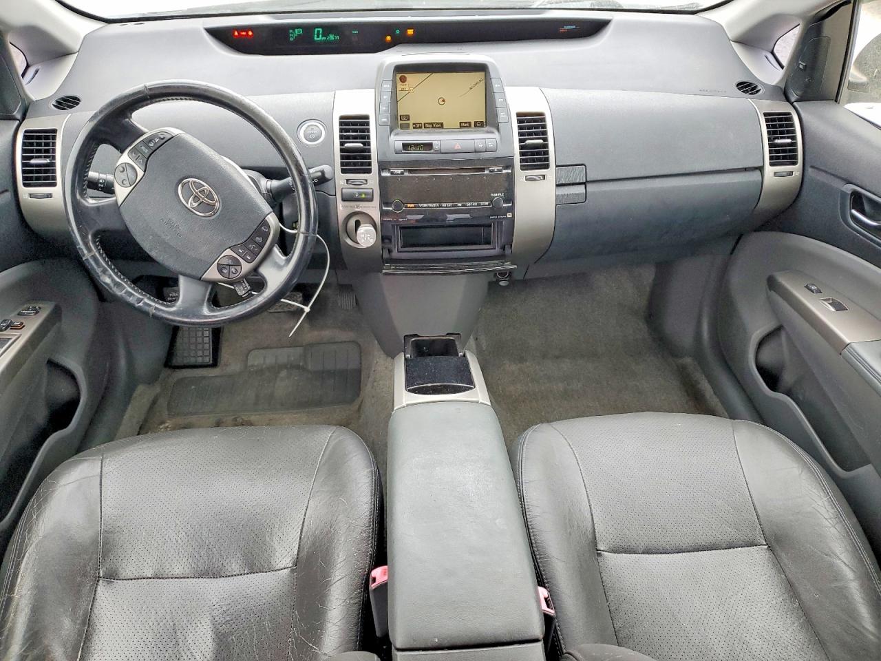 2009 TOYOTA PRIUS photo 8