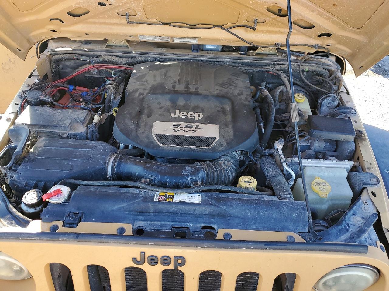 2013 JEEP WRANGLER SPORT photo 11