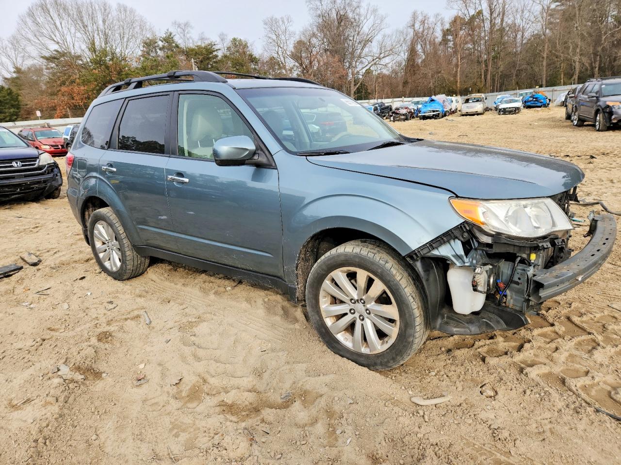 2013 SUBARU FORESTER 2.5X PREMIUM photo 4