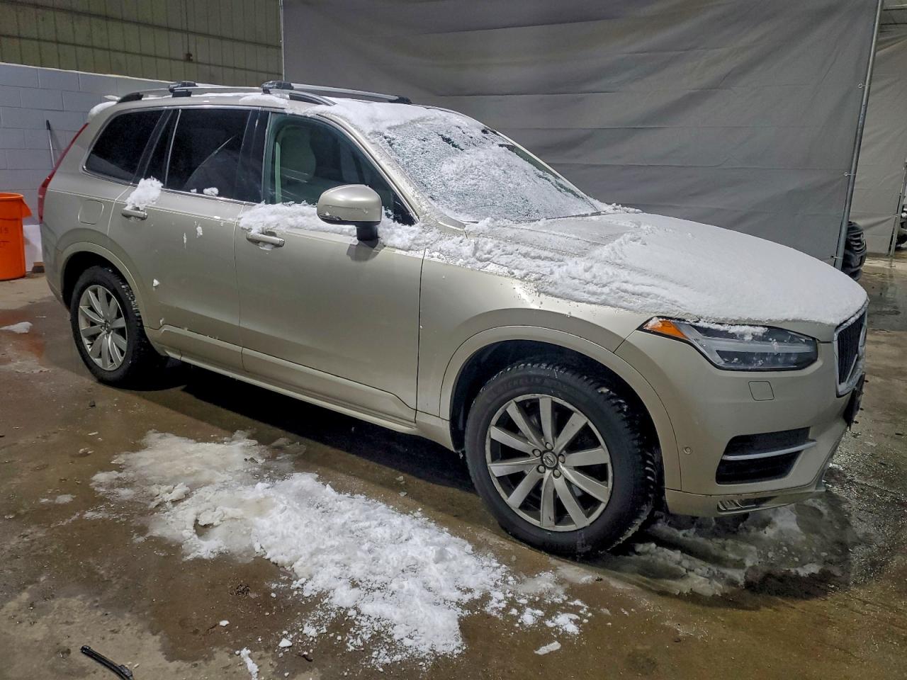 2016 VOLVO XC90 T6 photo 4