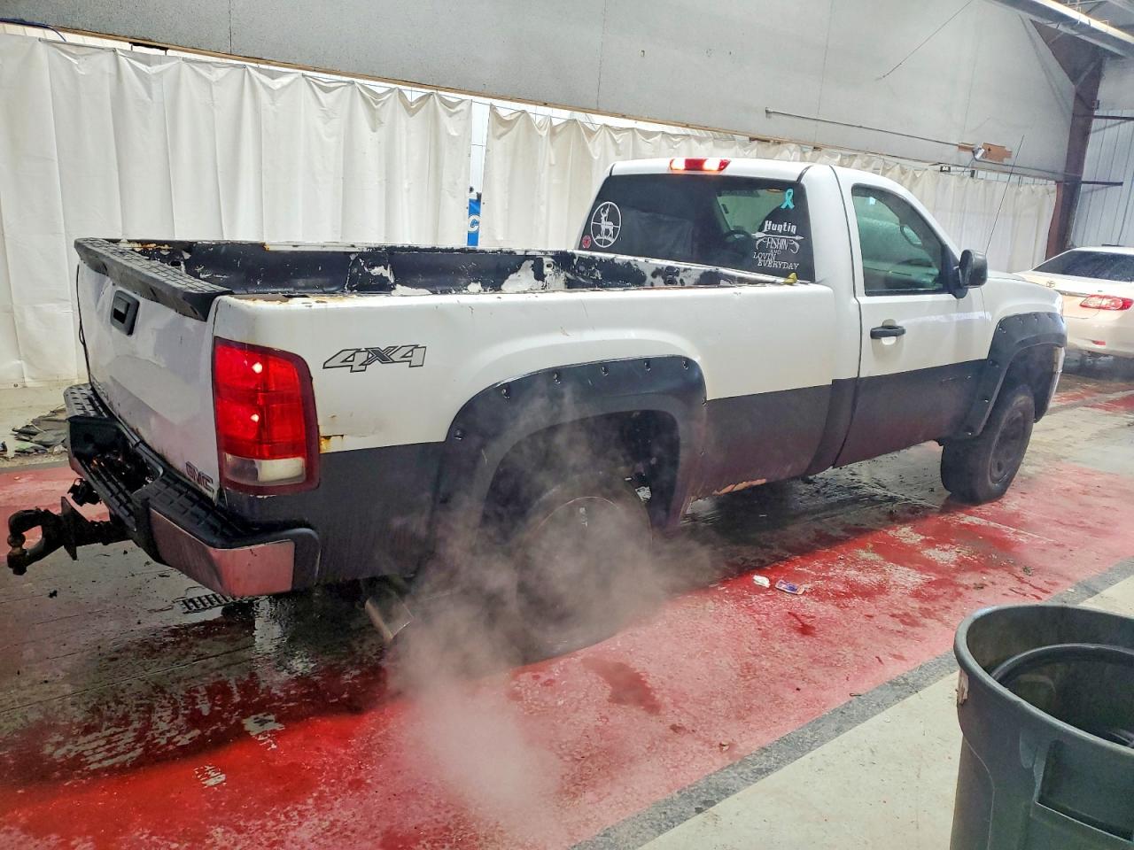 2008 GMC SIERRA K1500 photo 3