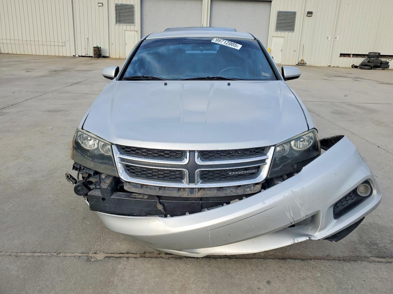 2012 DODGE AVENGER SXT photo 17