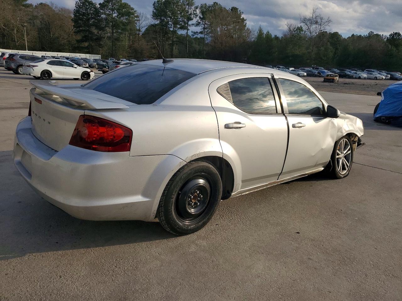 2012 DODGE AVENGER SXT photo 9