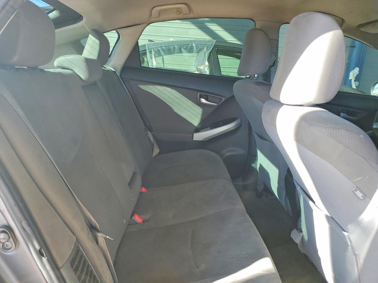 2013 TOYOTA PRIUS photo 10