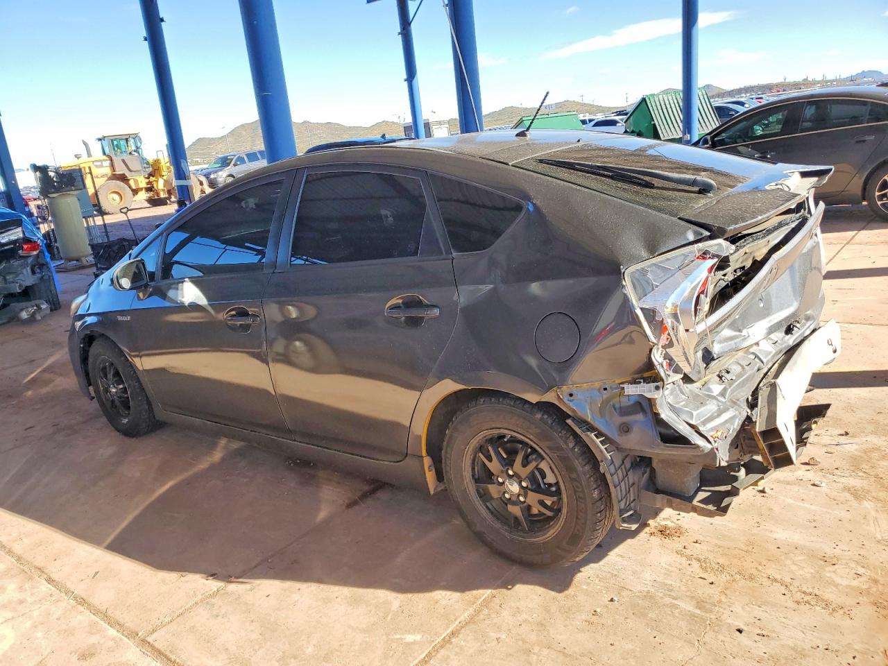 2013 TOYOTA PRIUS photo 2