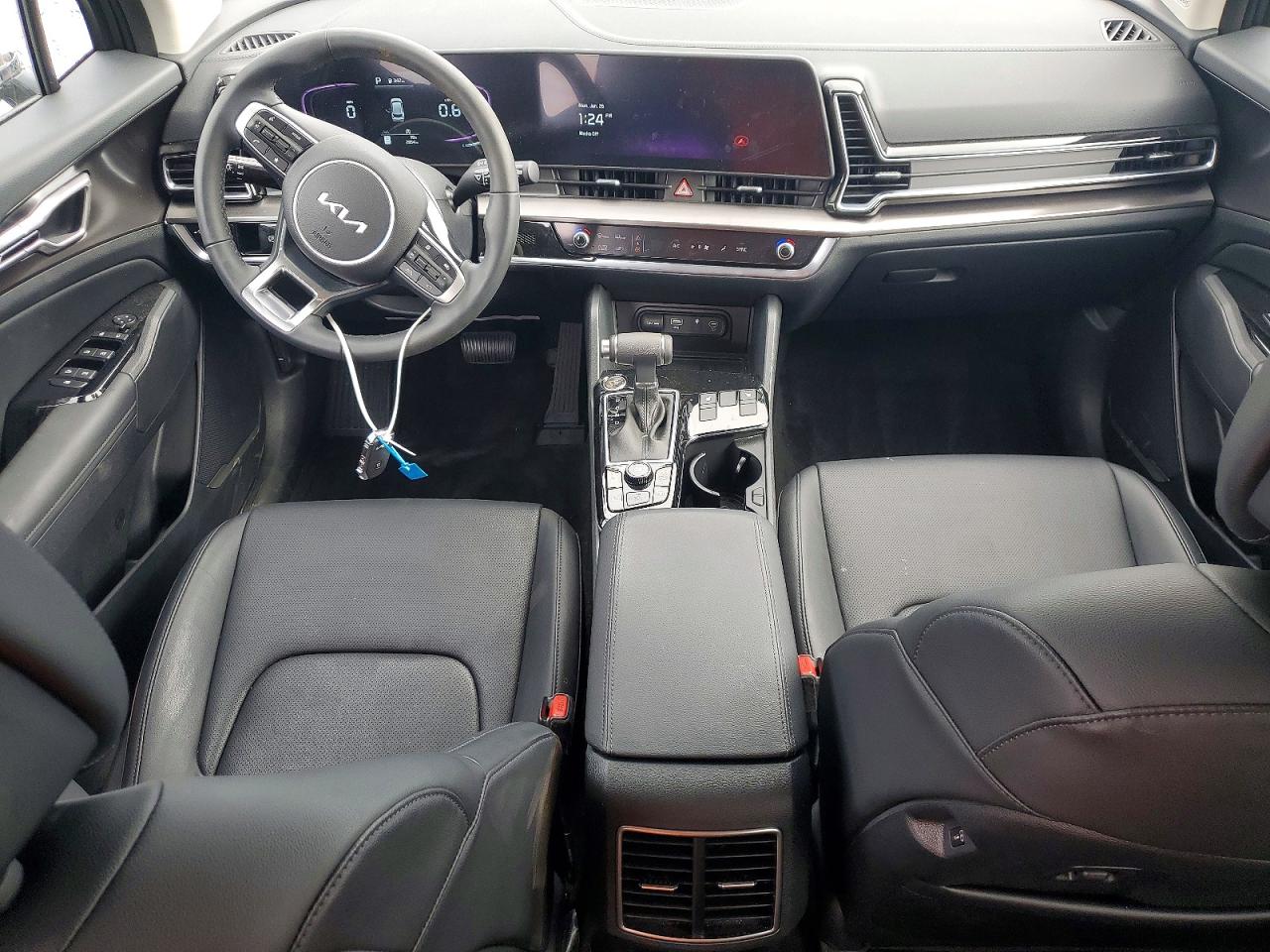 2025 KIA SPORTAGE EX photo 8