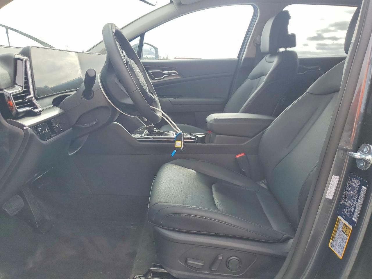 2025 KIA SPORTAGE EX photo 7