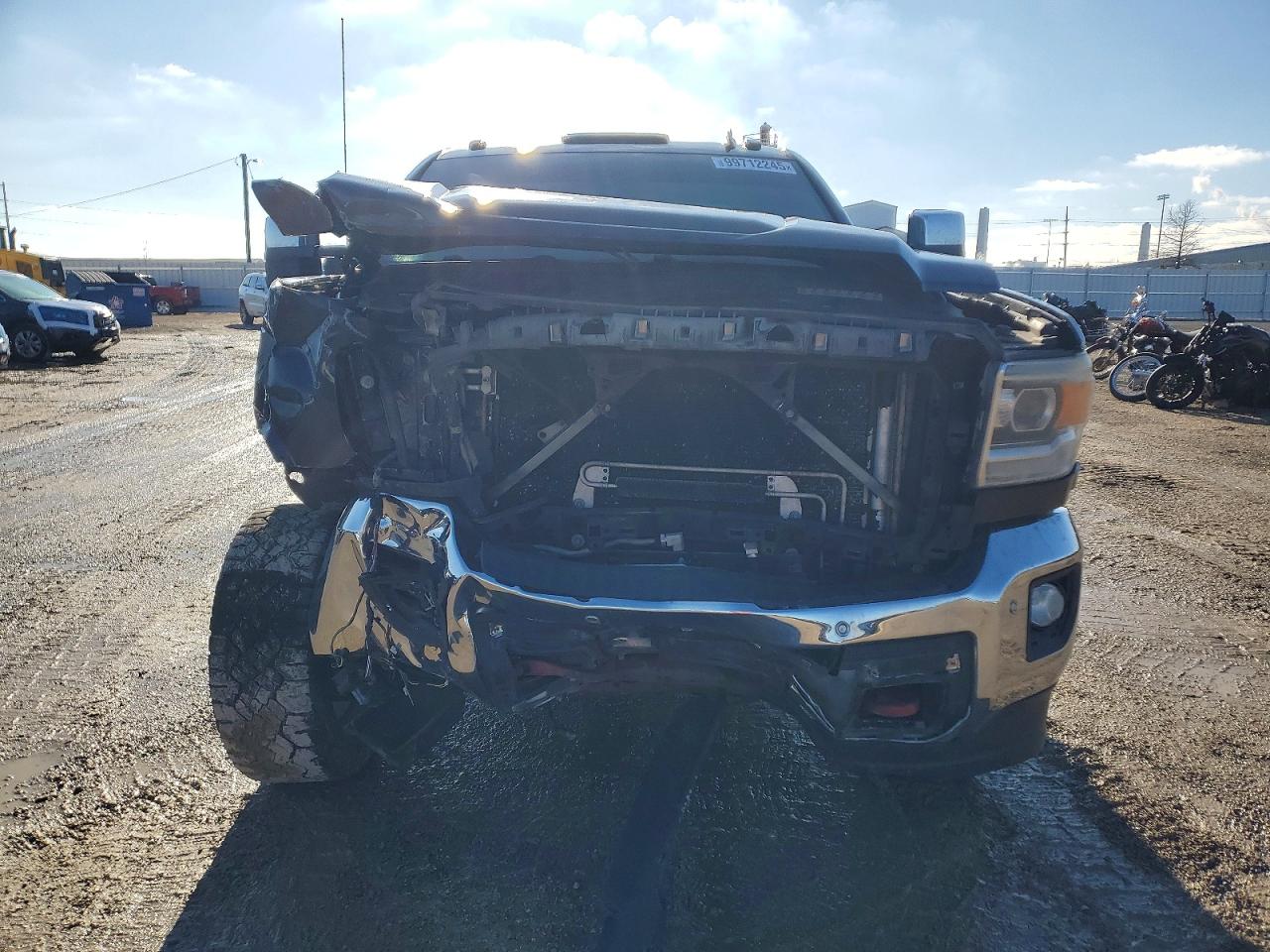 2015 GMC SIERRA K2500 SLT photo 5