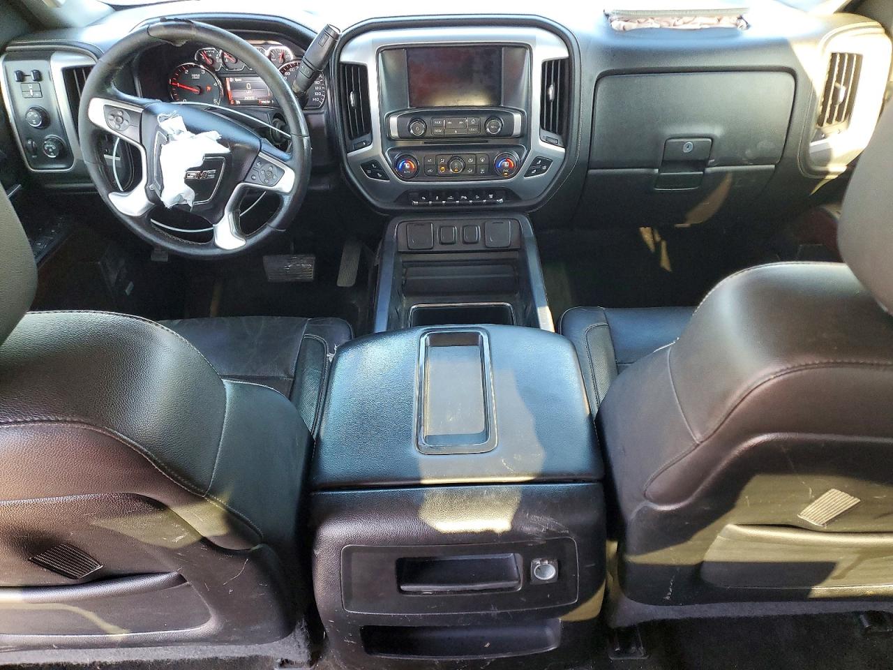 2015 GMC SIERRA K2500 SLT photo 8