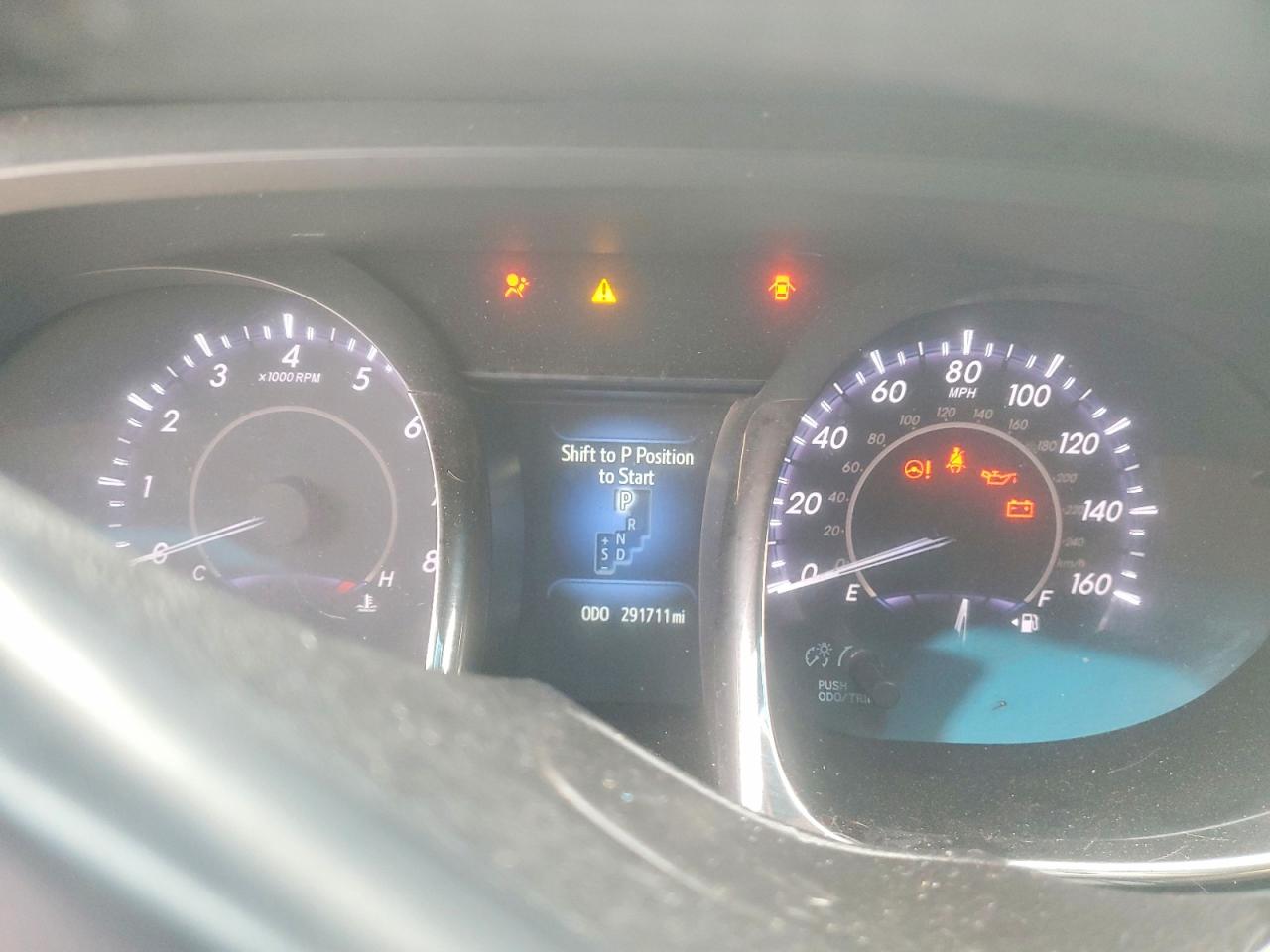 2013 TOYOTA AVALON BASE photo 9