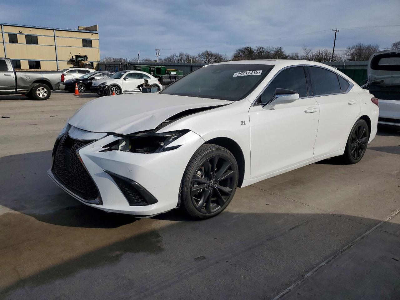 2022 LEXUS ES