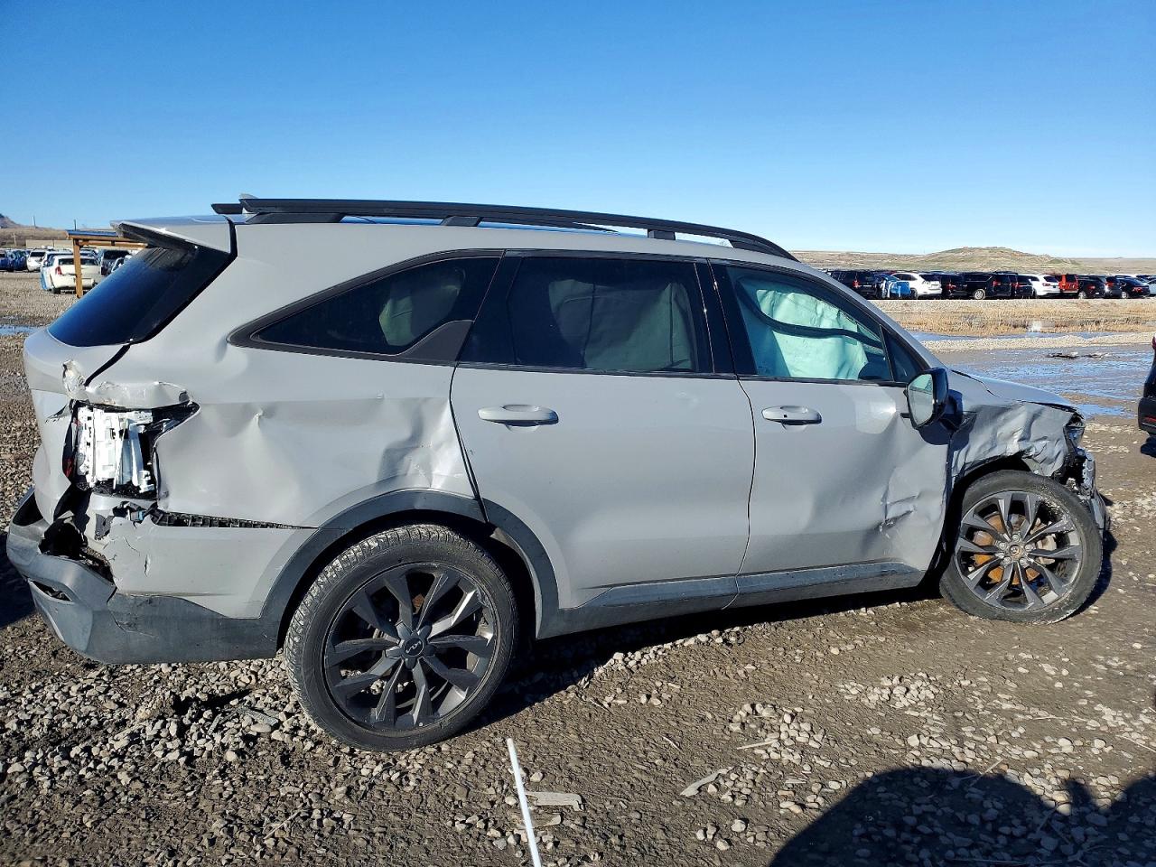 2022 KIA SORENTO SX photo 3