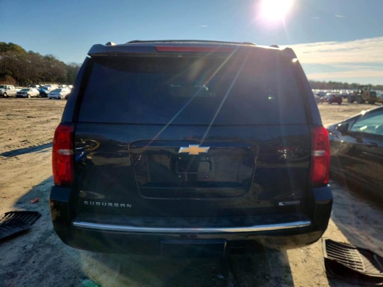 2018 CHEVROLET SUBURBAN K1500 PREMIER photo 6