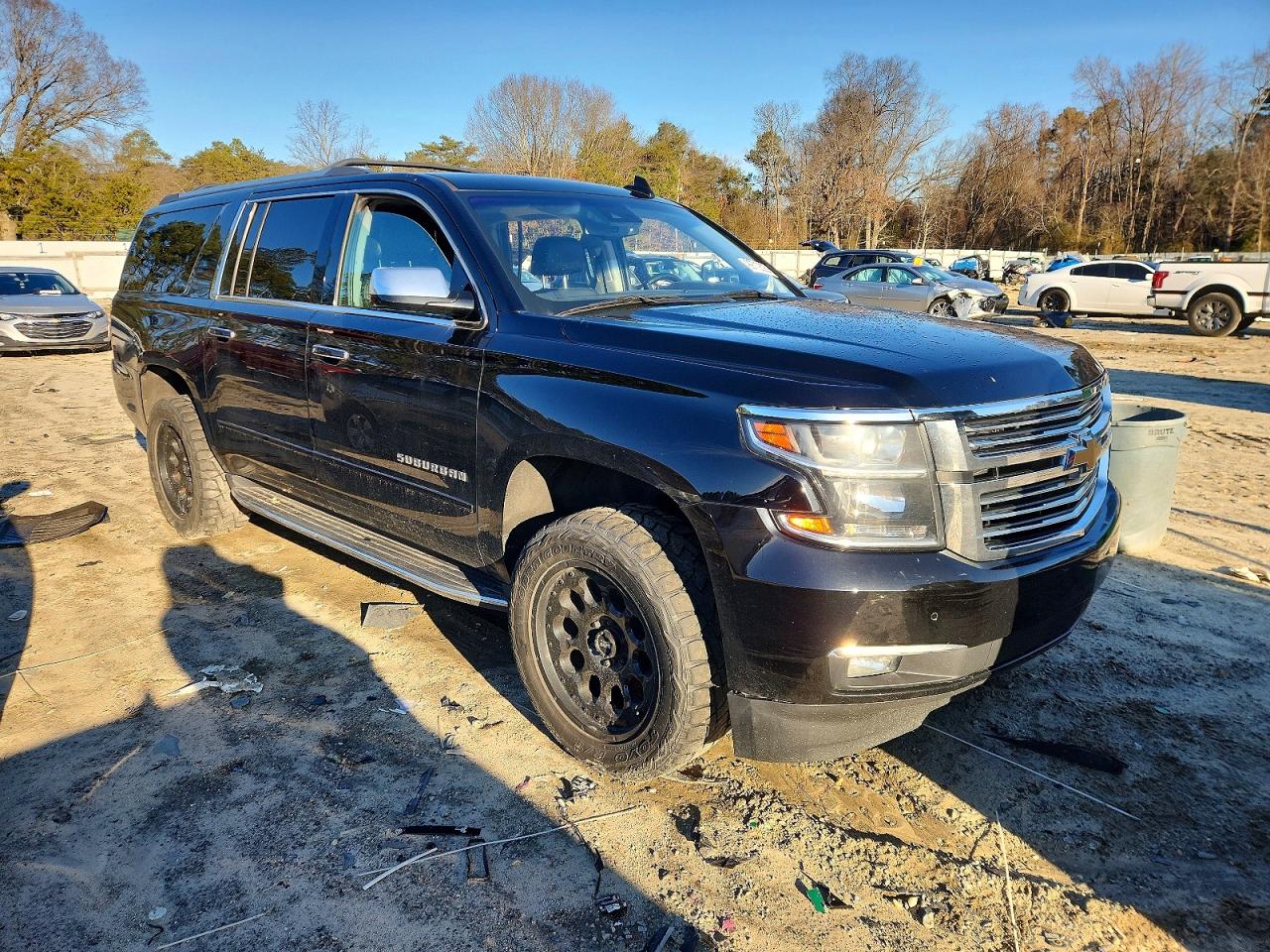 2018 CHEVROLET SUBURBAN K1500 PREMIER photo 4