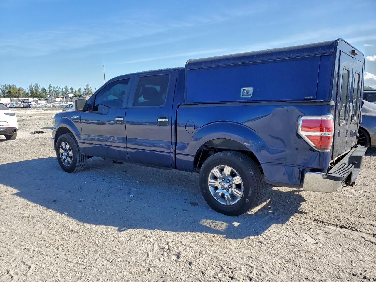 2010 FORD F150 SUPERCREW photo 2