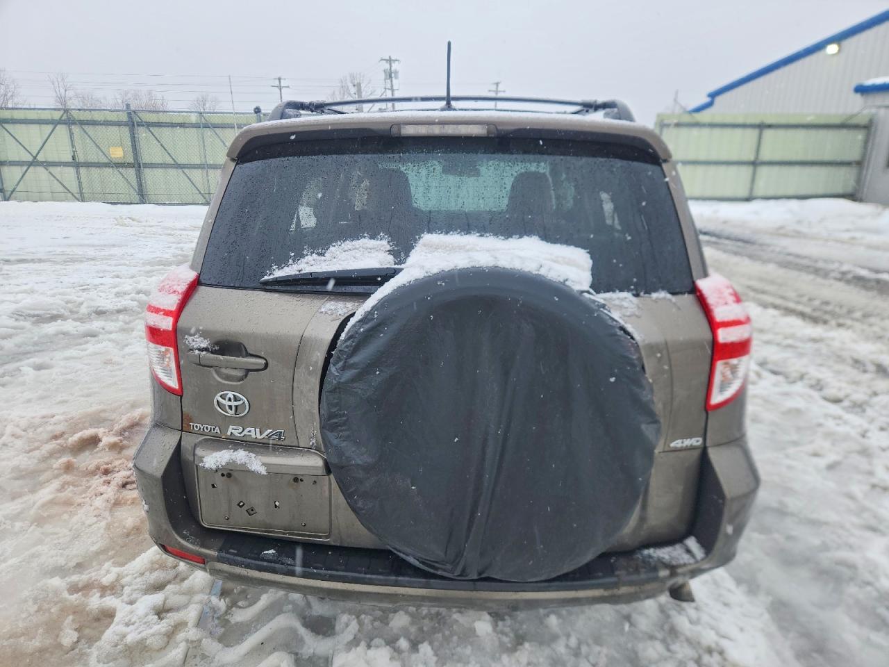 2010 TOYOTA RAV4 photo 6