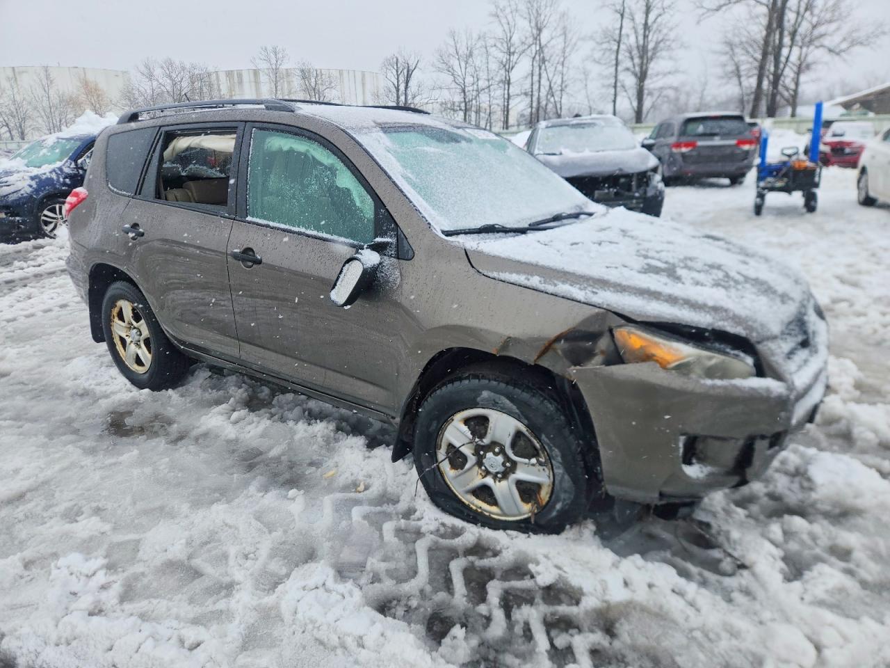 2010 TOYOTA RAV4 photo 4