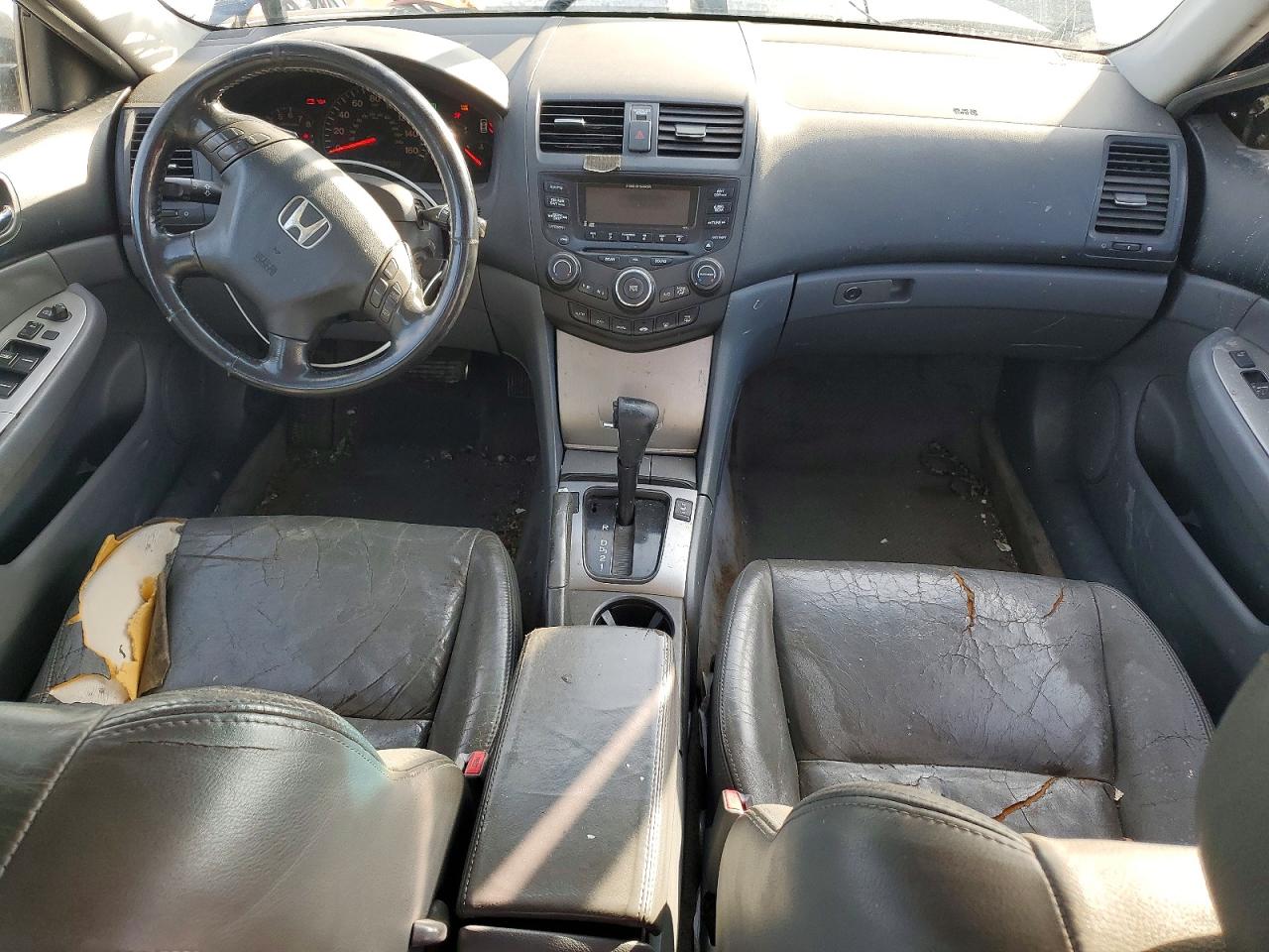 2004 HONDA ACCORD EX photo 8