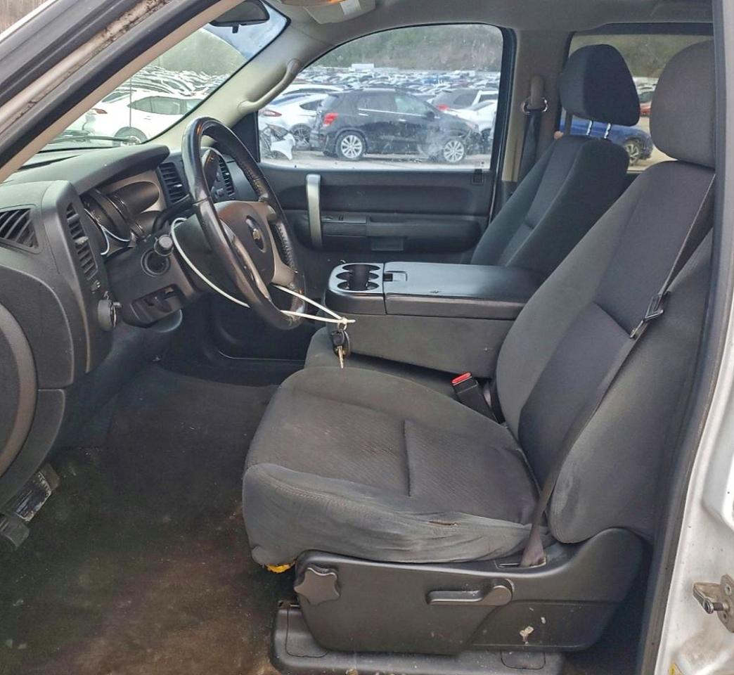 2009 CHEVROLET SILVERADO K1500 LT photo 7