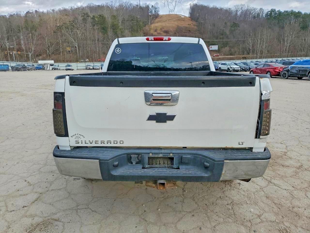2009 CHEVROLET SILVERADO K1500 LT photo 6