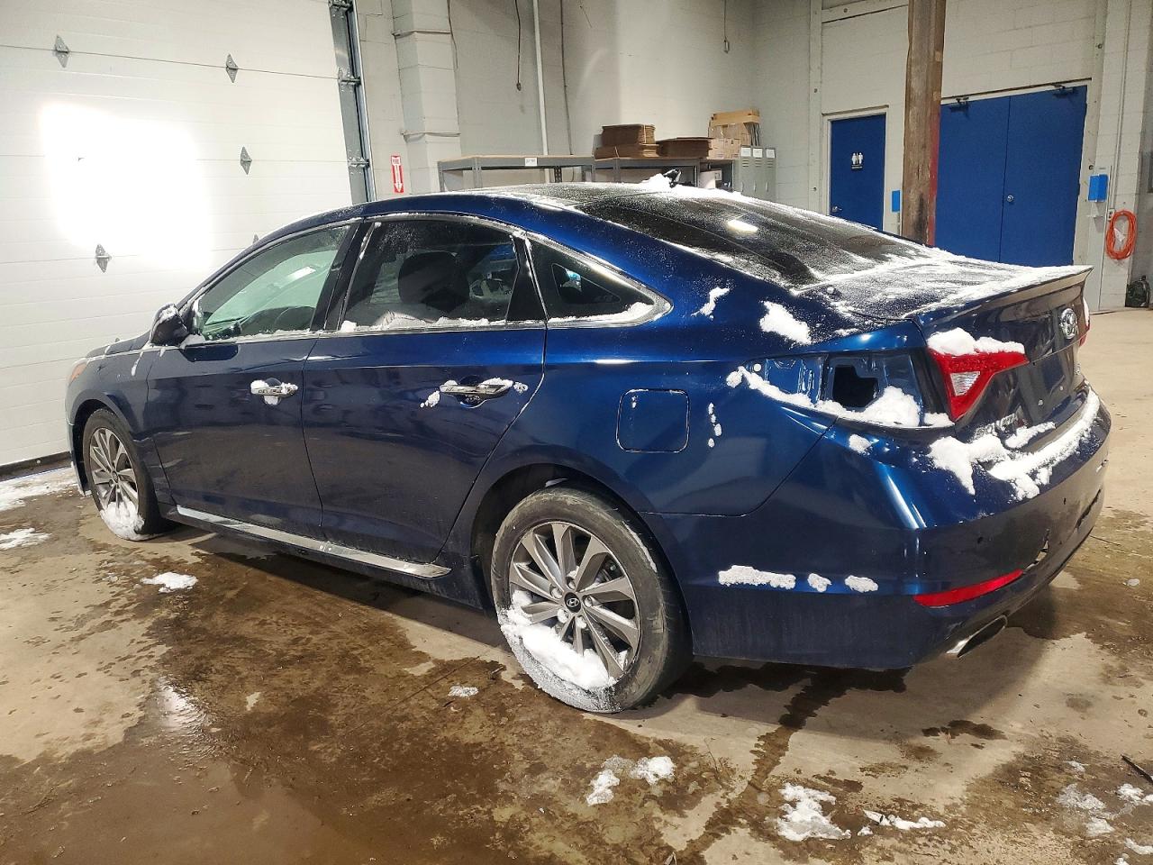 2016 HYUNDAI SONATA SPORT photo 2