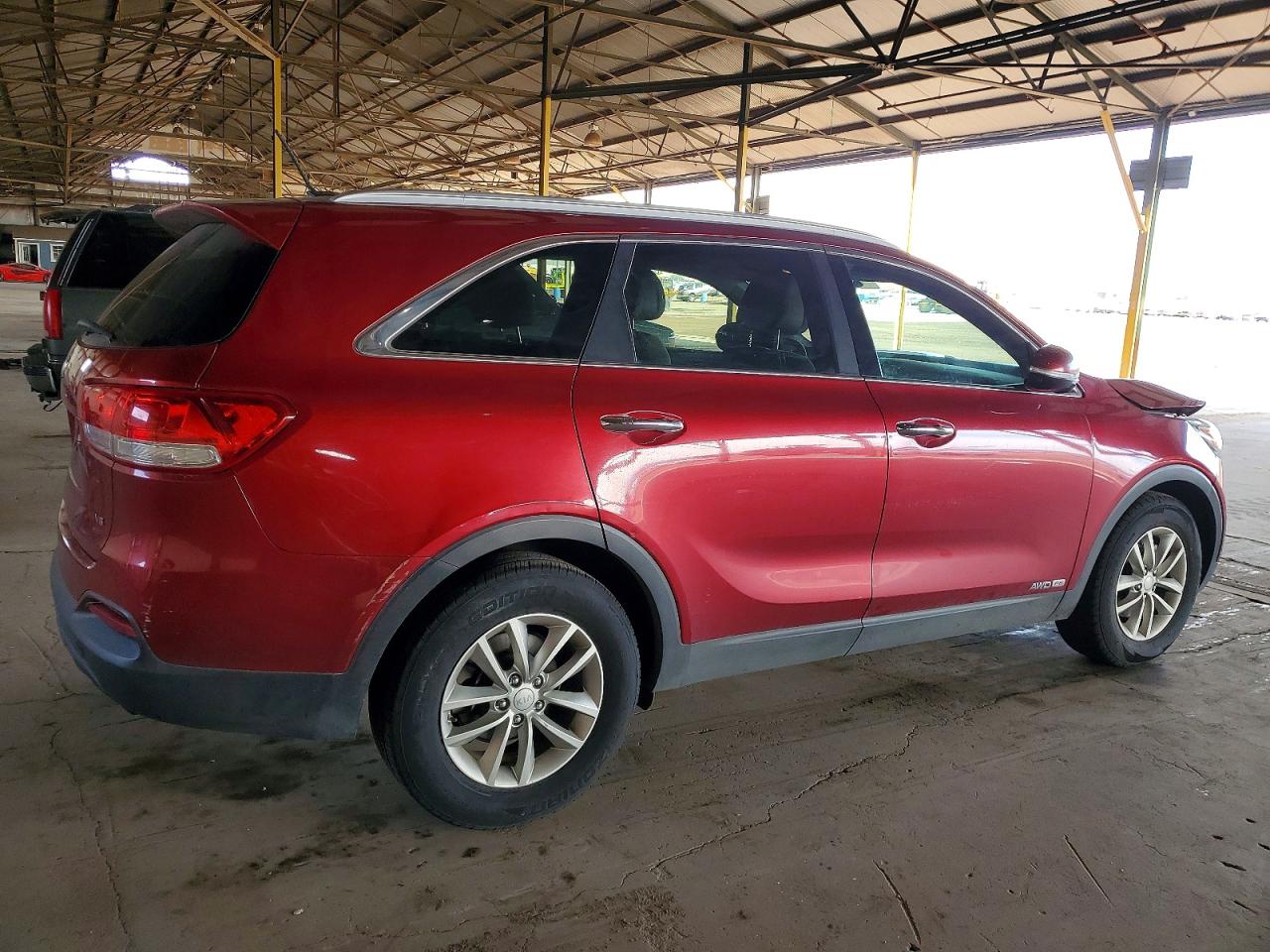 2016 KIA SORENTO LX photo 3