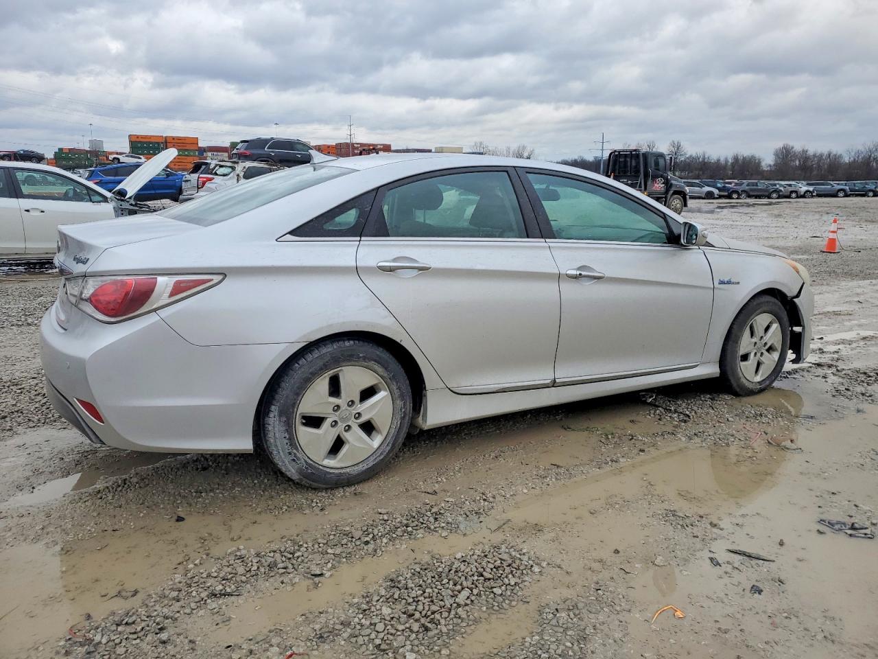 2011 HYUNDAI SONATA HYBRID photo 3