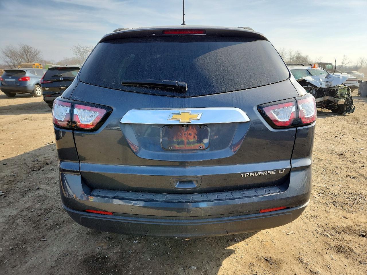 2014 CHEVROLET TRAVERSE LT photo 6