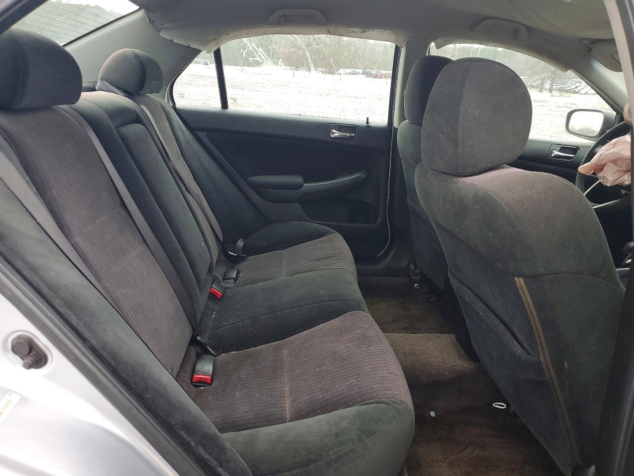 2004 HONDA ACCORD LX photo 10