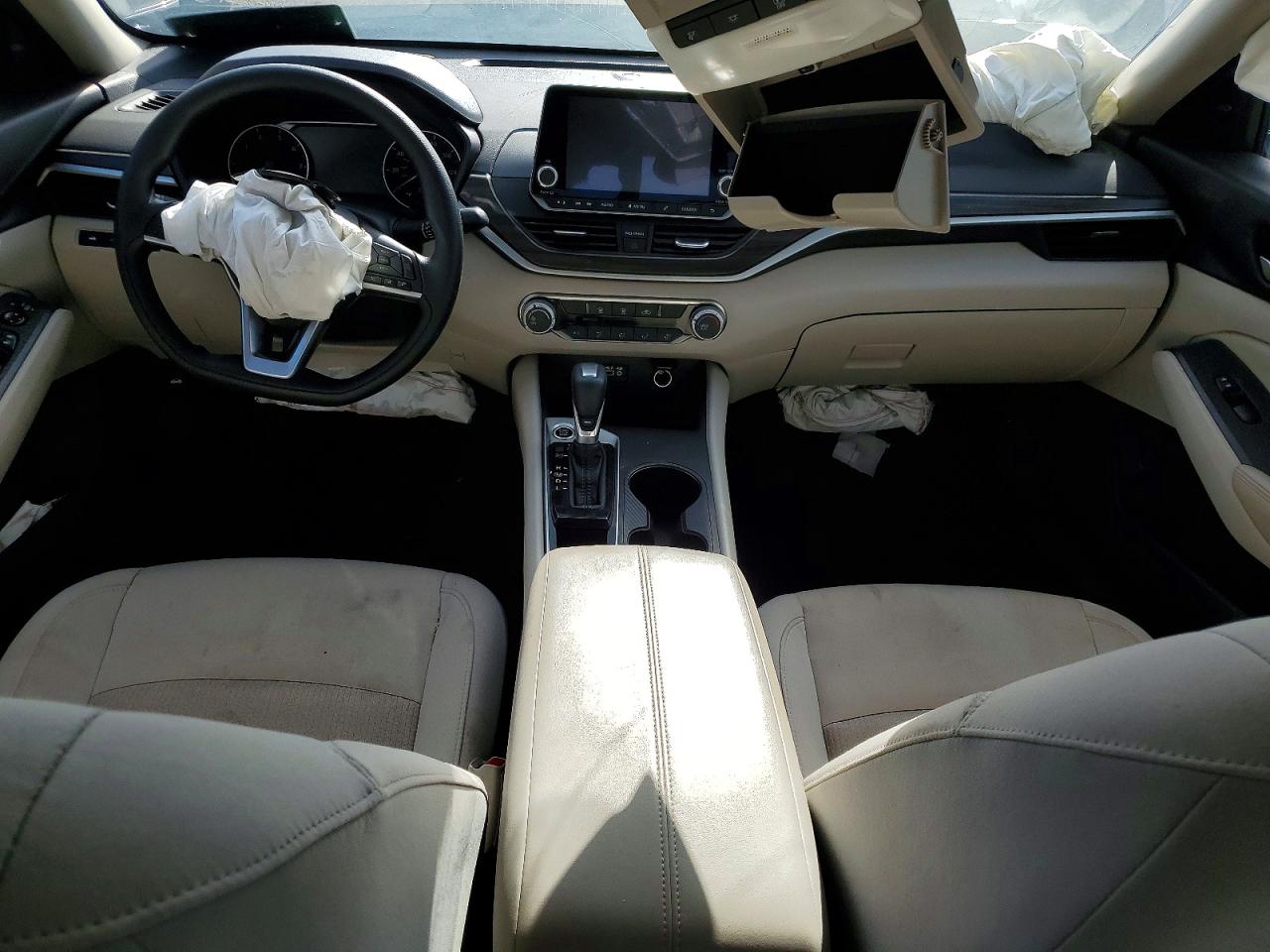 2025 NISSAN ALTIMA SV photo 8