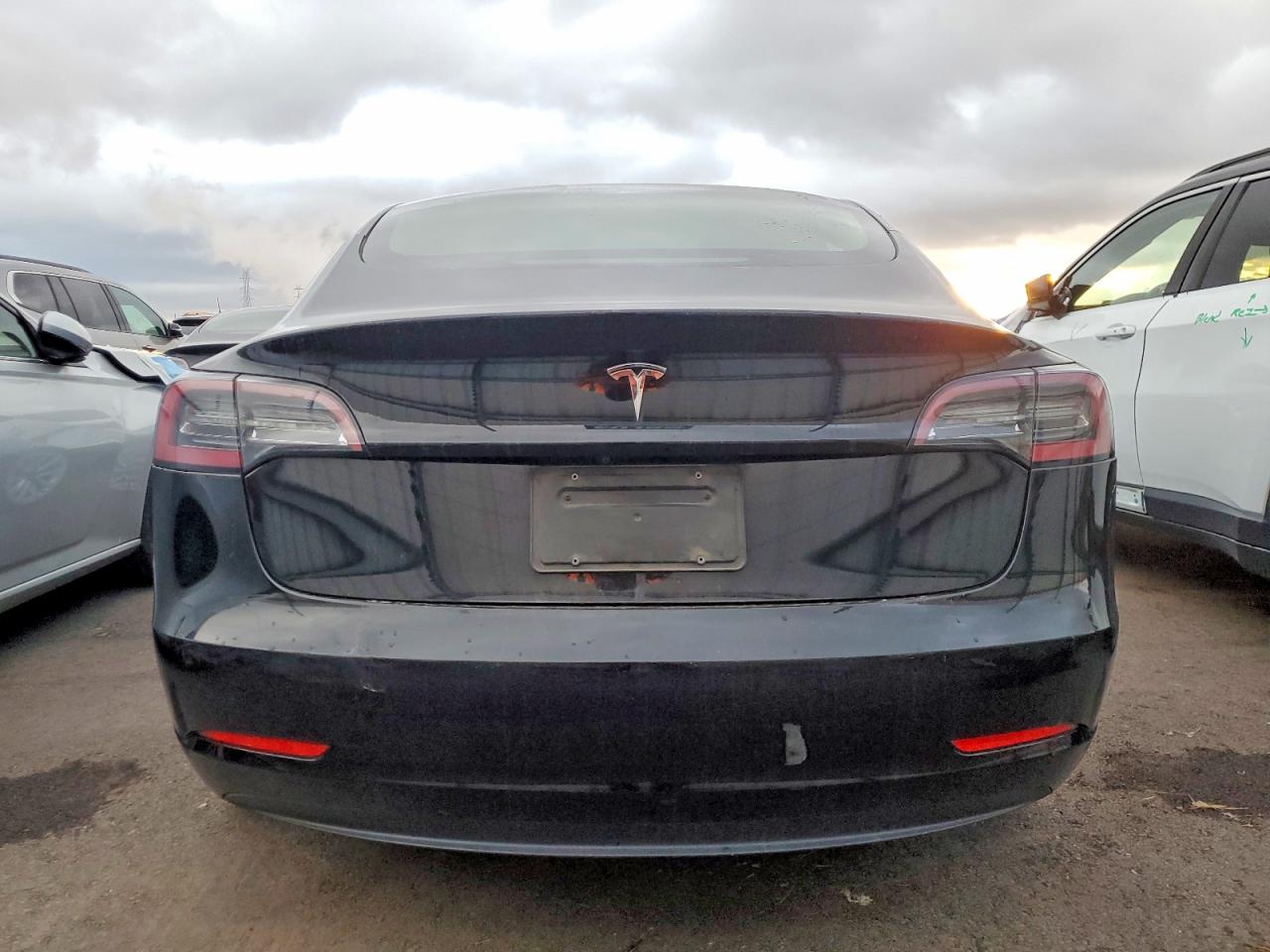 2023 TESLA MODEL 3 photo 6